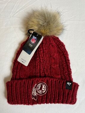 *FIRM PRICE* NWT - ‘47 Brand Washington Redskins Knit Beanie & Faux Fur Pompom